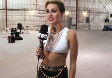 Miley Cyrus & Robin Thicke Vma Awards Performance !