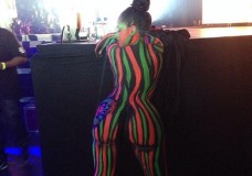 A Tribe Called Quest Brings Out Stephanie Santiago As Bonita Applebum In Body Paint  !